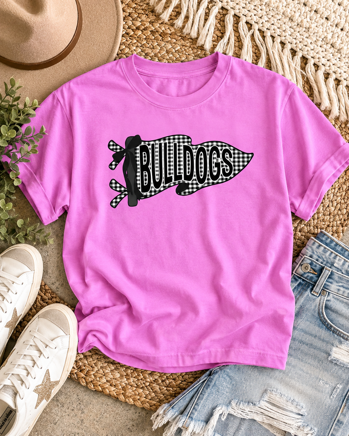 Gingham Grit | Bulldogs Cropped T-Shirt